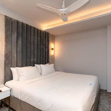 Hotel Ocean Blue Visakhapatnam Exterior foto