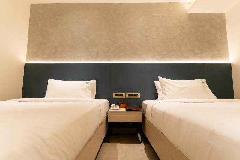 Hotel Ocean Blue Visakhapatnam Exterior foto